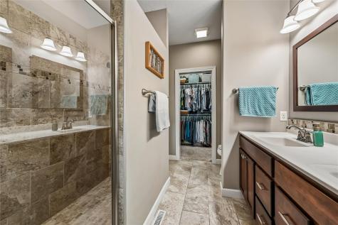 313 13th Avenue SW Mt Vernon IA 52314
