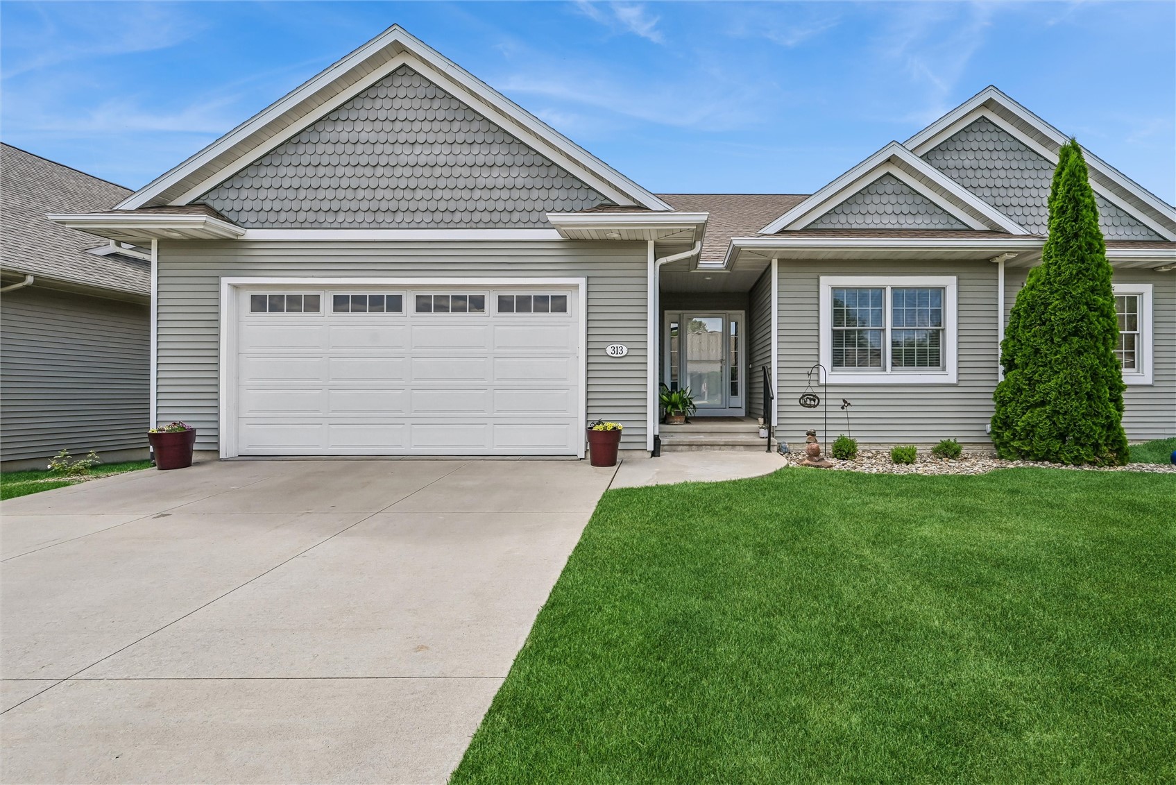 313 13th Avenue SW Mt Vernon IA 52314