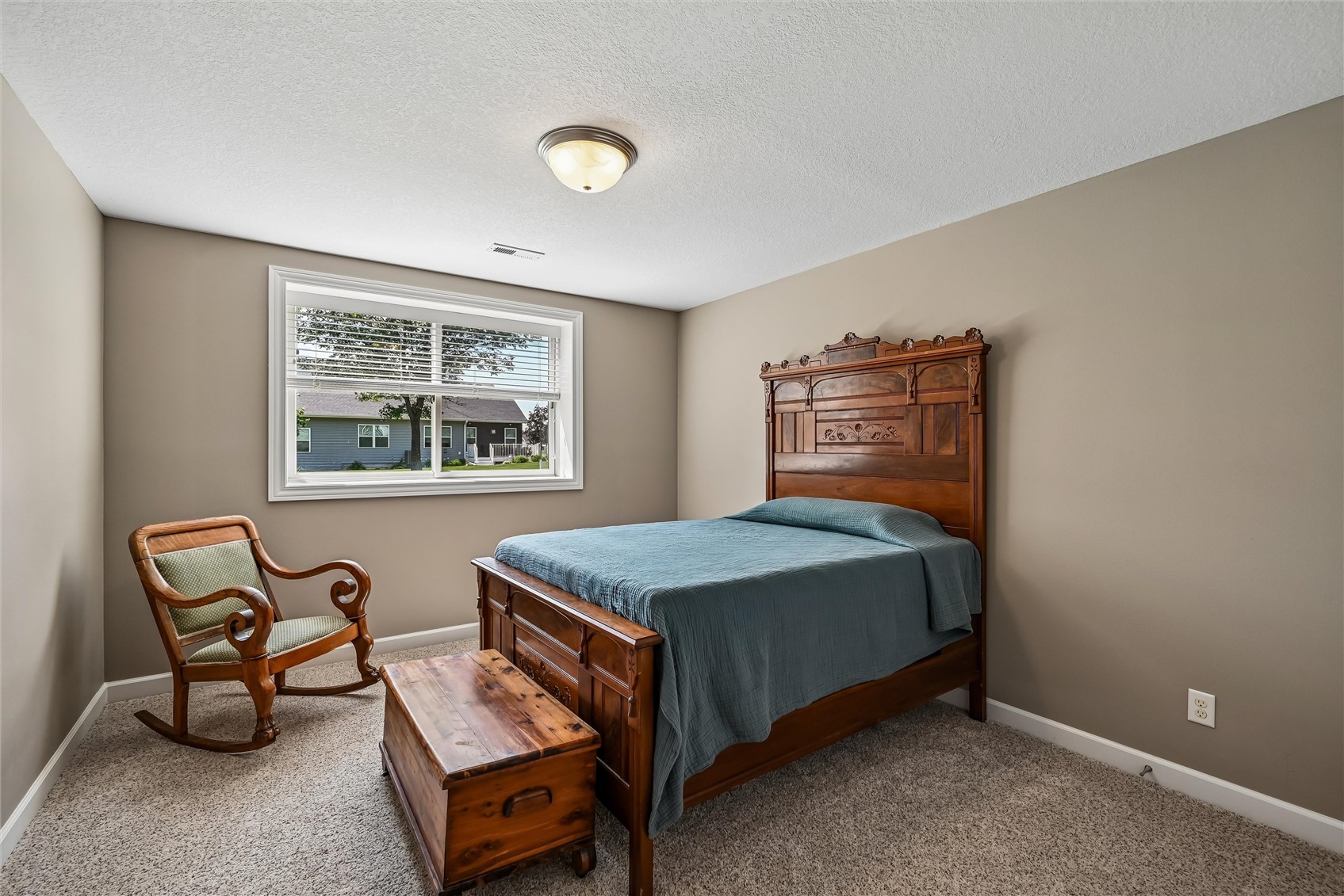 313 13th Avenue SW Mt Vernon IA 52314