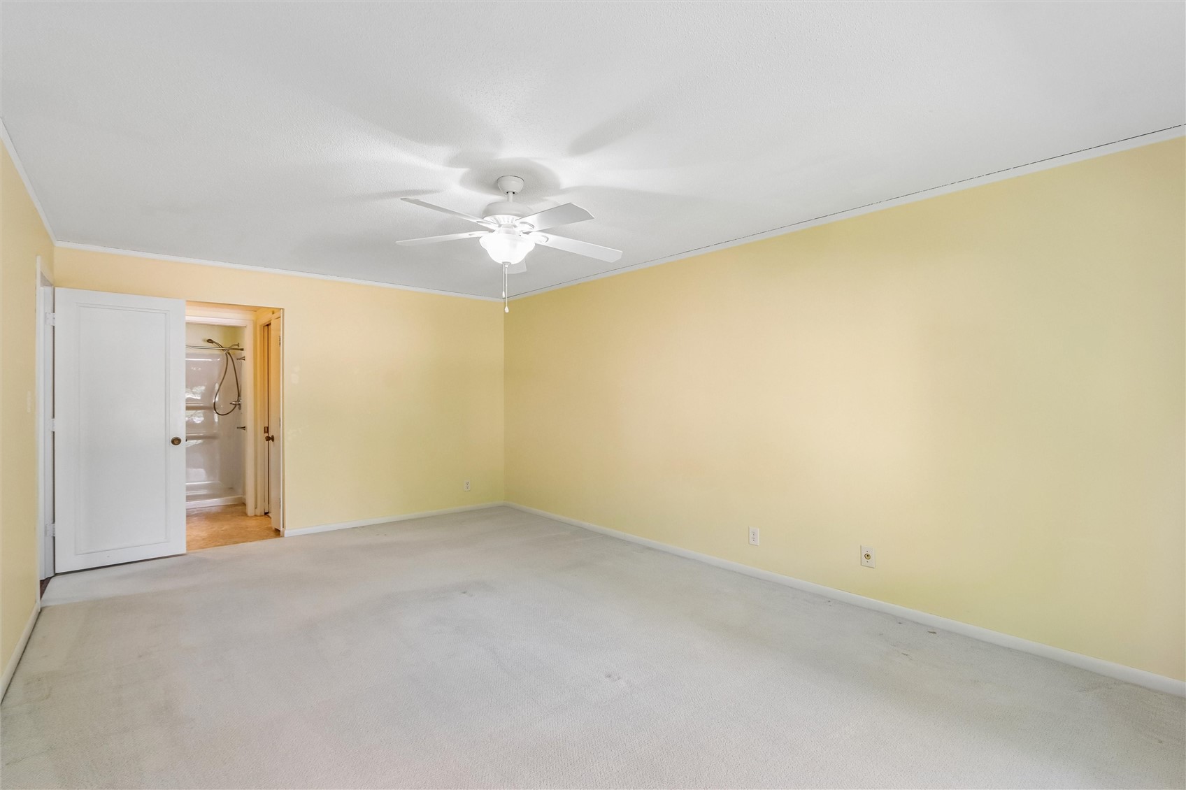 150 Thompson Drive SE Cedar Rapids IA 52403
