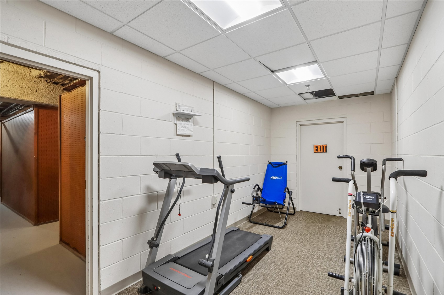 150 Thompson Drive SE Cedar Rapids IA 52403