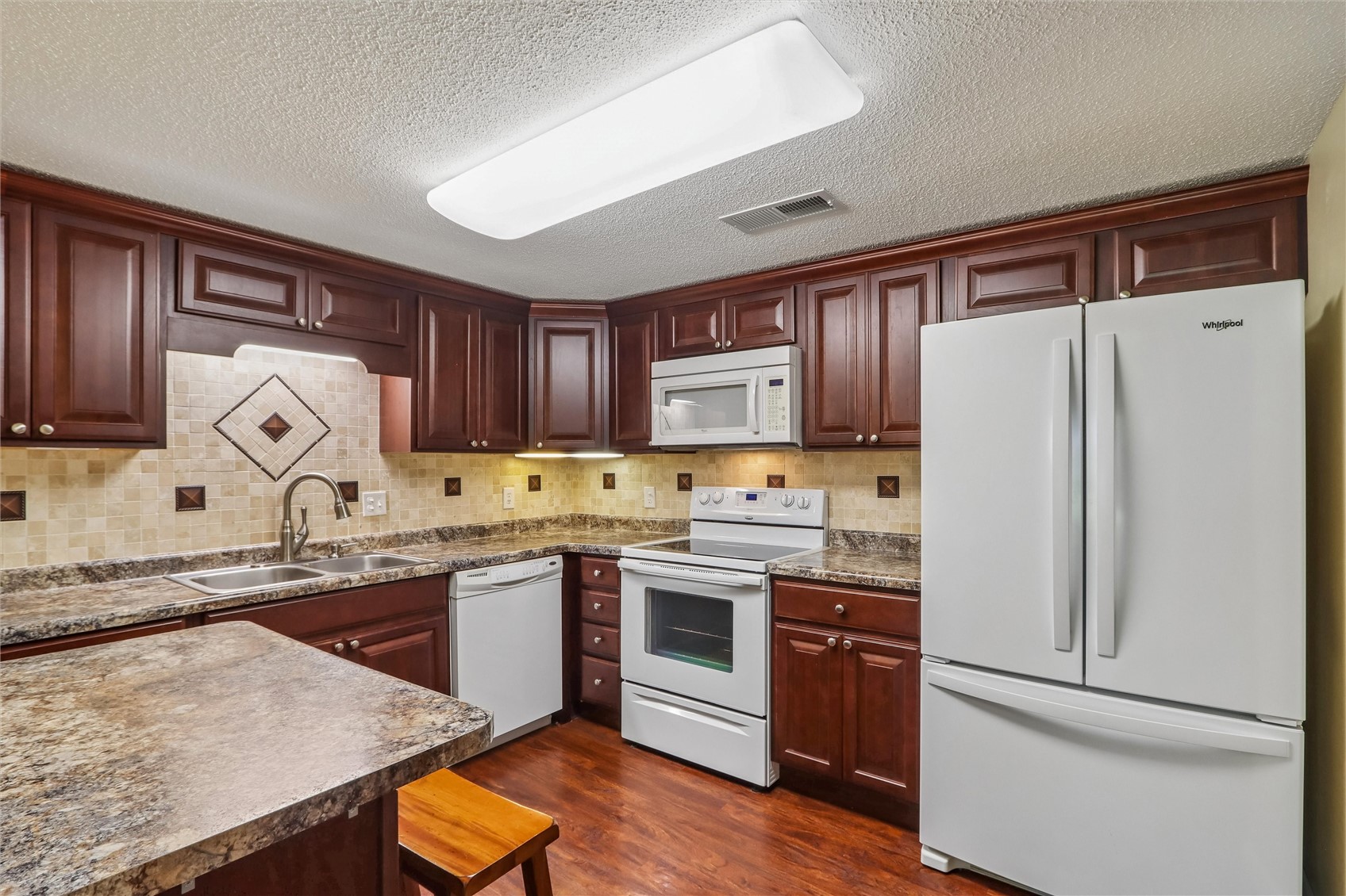 150 Thompson Drive SE Cedar Rapids IA 52403