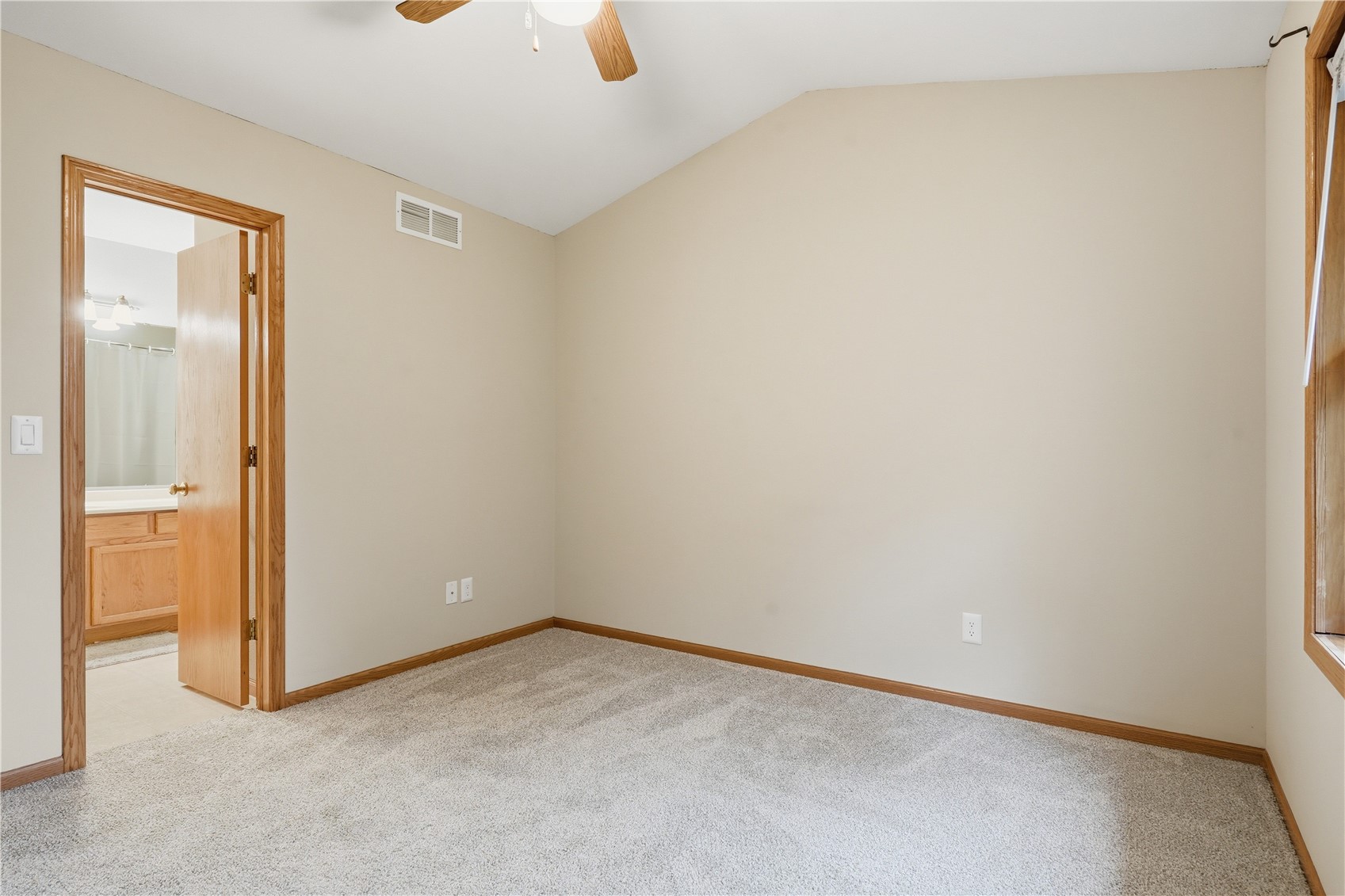 660 Magnolia Lane Marion IA 52302