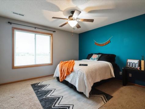 4437 Derby Drive Marion IA 52302