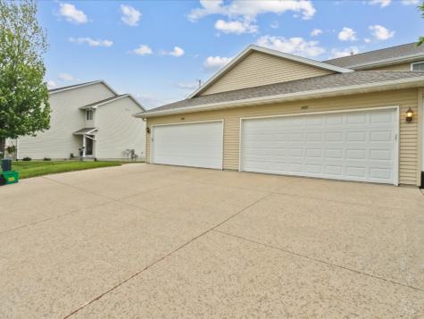 4437 Derby Drive Marion IA 52302