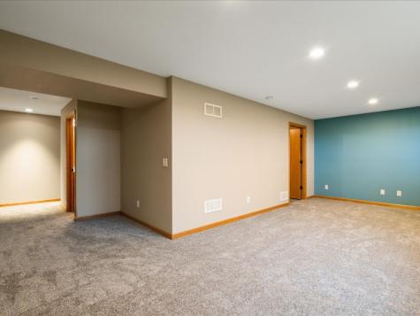 4437 Derby Drive Marion IA 52302