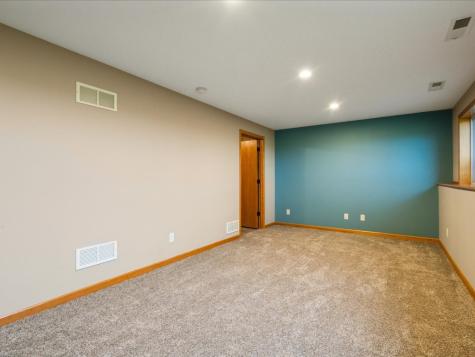 4437 Derby Drive Marion IA 52302