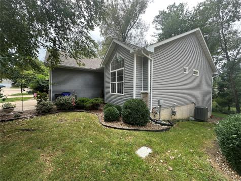 1209 Forest Glen Court SE Cedar Rapids IA 52403