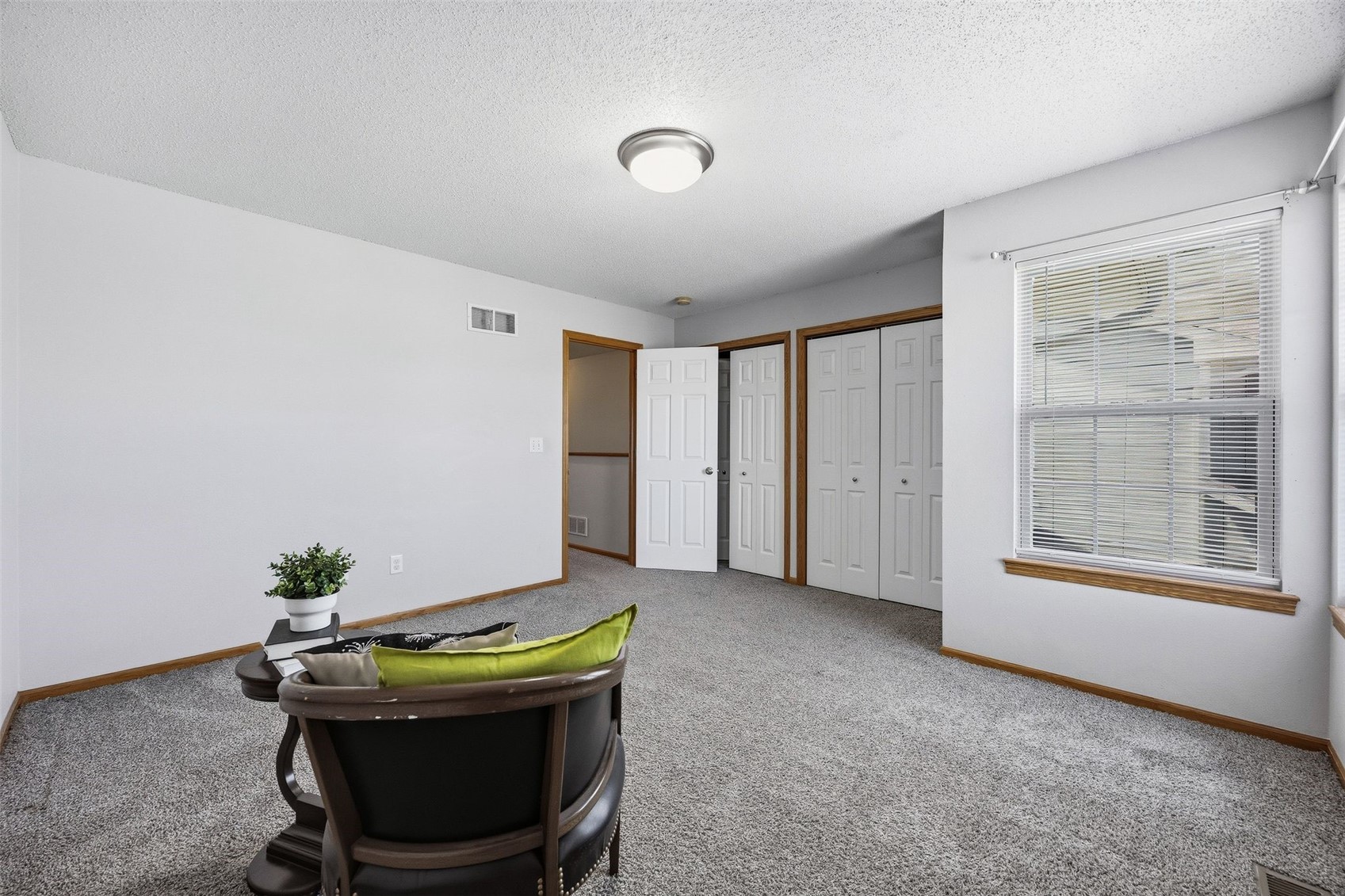 63 Primrose Court Iowa City IA 52240