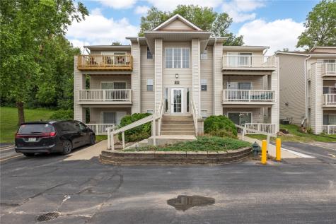 3515 E Avenue NW Cedar Rapids IA 52405