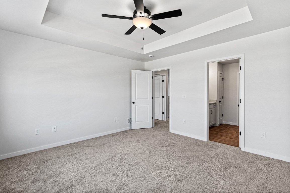 2307 Water Tower Place North Liberty IA 52317