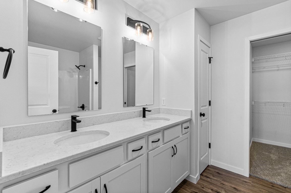 2307 Water Tower Place North Liberty IA 52317