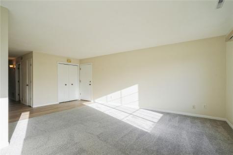 4571 Maureen Drive SE Cedar Rapids IA 52403