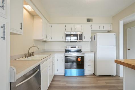 4571 Maureen Drive SE Cedar Rapids IA 52403