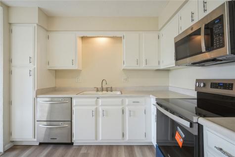 4571 Maureen Drive SE Cedar Rapids IA 52403