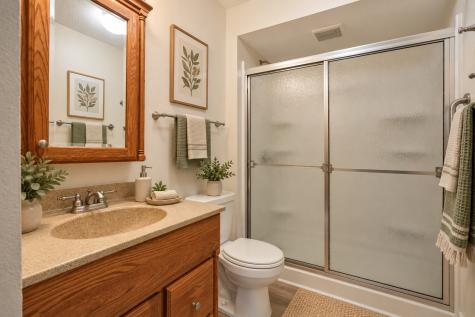 4571 Maureen Drive SE Cedar Rapids IA 52403