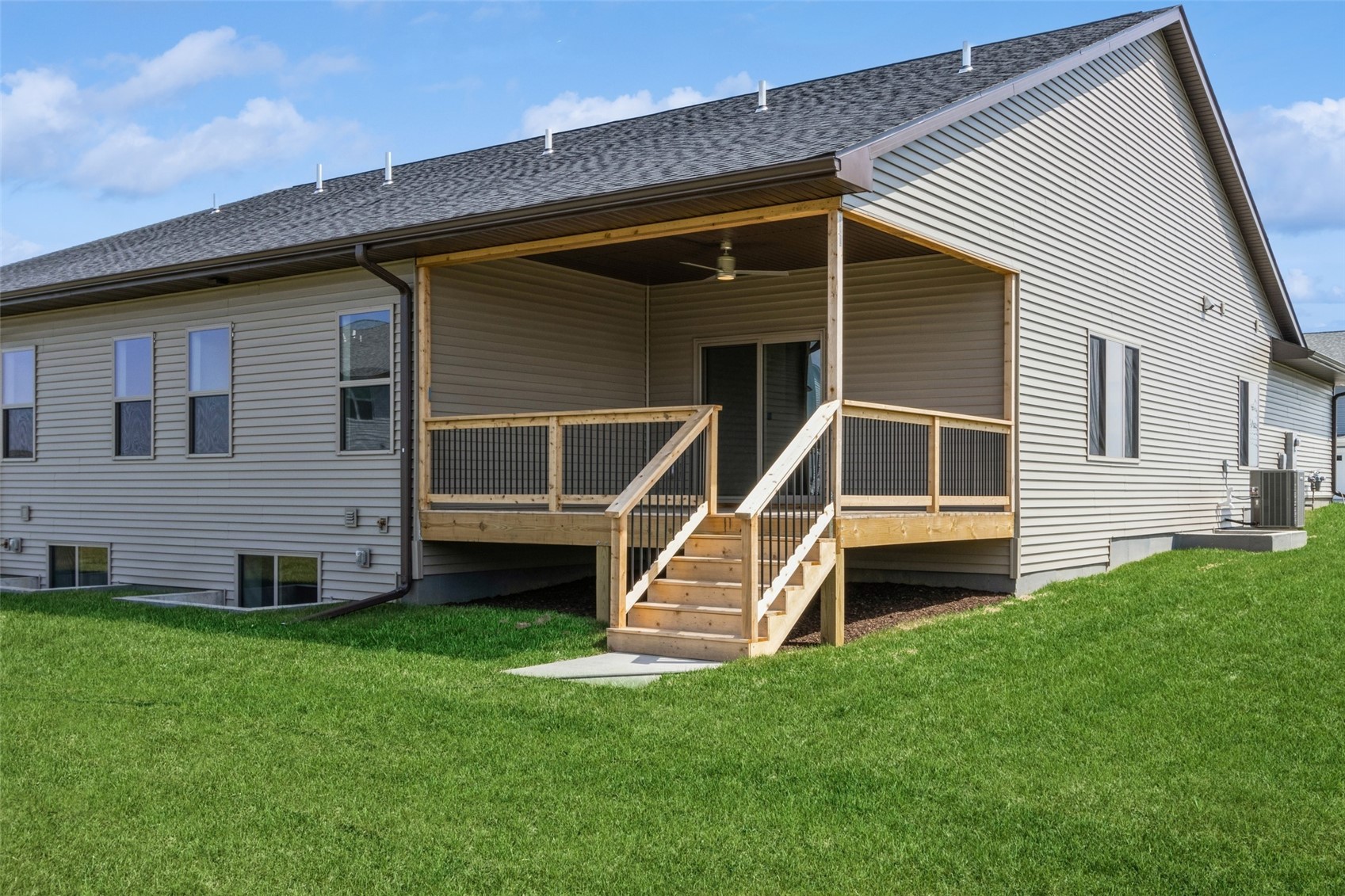 407 Solstice Court North Liberty IA 52317