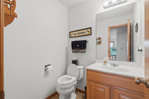 5003 Foxtail Court Marion IA 52302