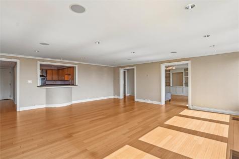 2222 1st Avenue NE Cedar Rapids IA 52402