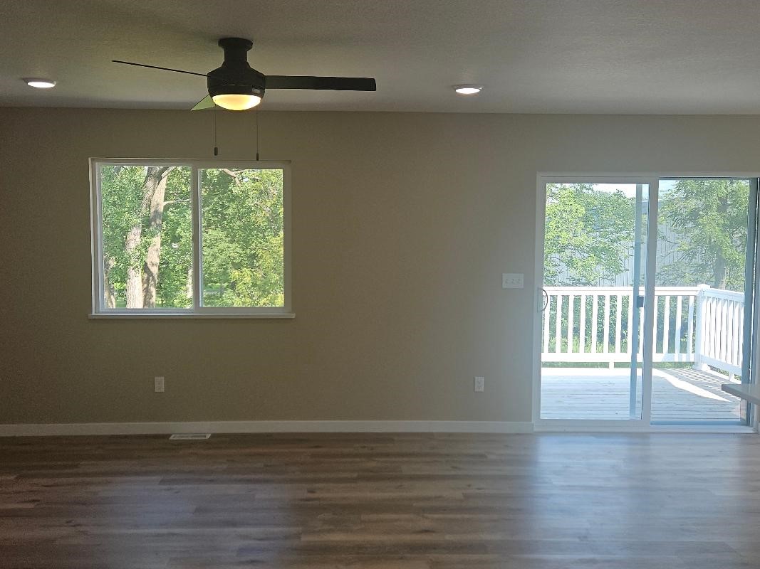 1411 13th Street Belle Plaine IA 52208