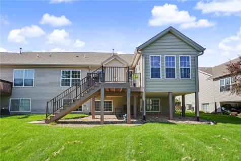 2942 Stone Creek Court Marion IA 52302
