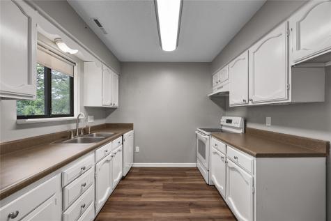 1429 Edgewood NW Cedar Rapids IA 52405