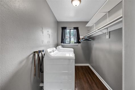 1429 Edgewood NW Cedar Rapids IA 52405