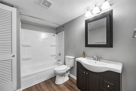 1429 Edgewood NW Cedar Rapids IA 52405