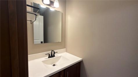 2208 Tranquil Court NW Cedar Rapids IA 52405