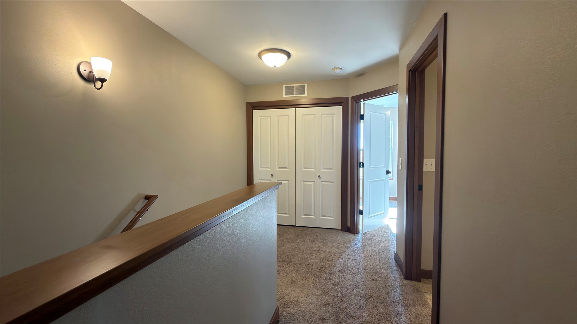 2208 Tranquil Court NW Cedar Rapids IA 52405