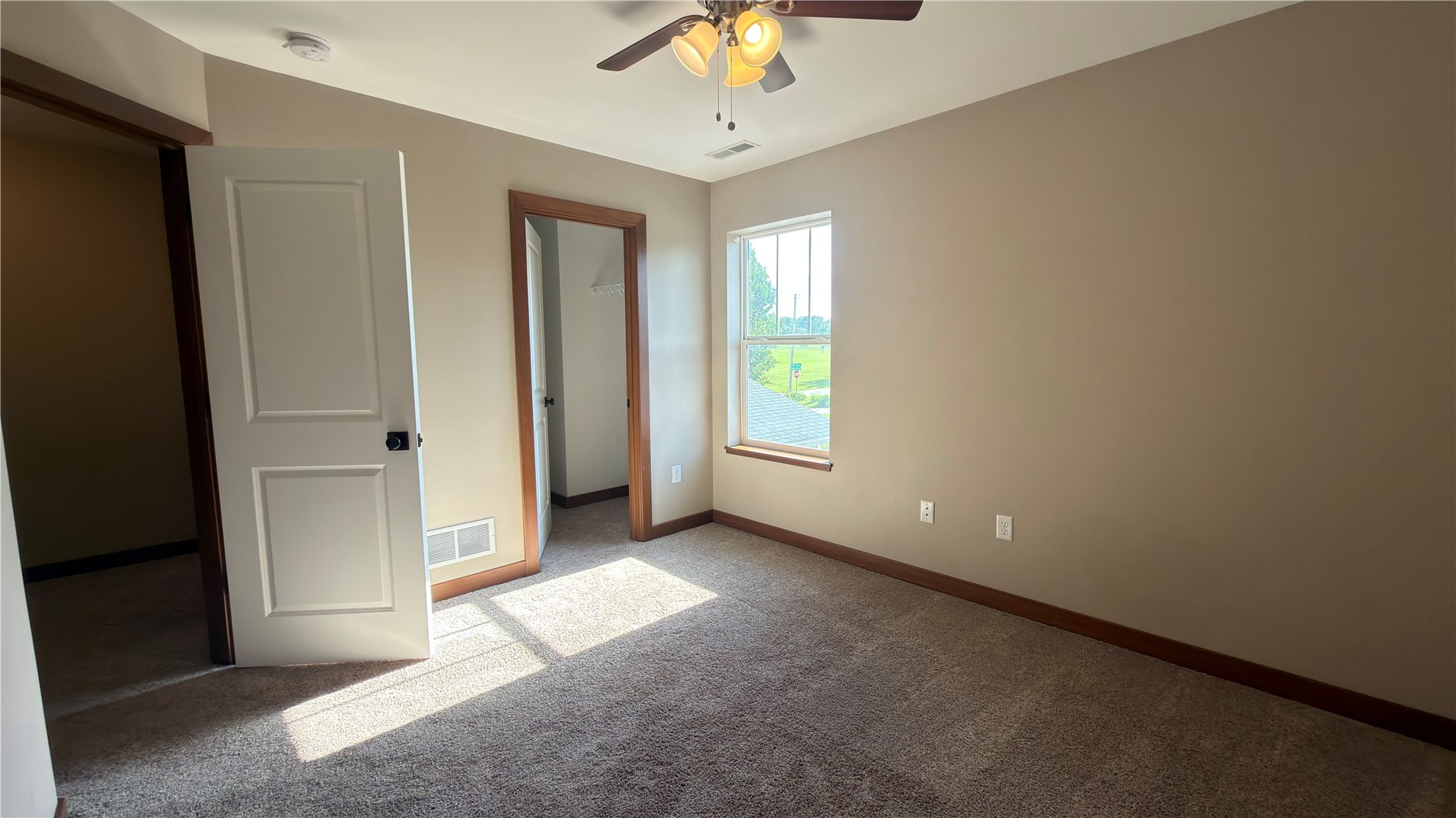 2208 Tranquil Court NW Cedar Rapids IA 52405
