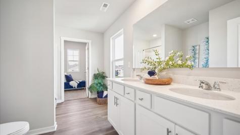 602 Magnolia Way Tiffin IA 52340
