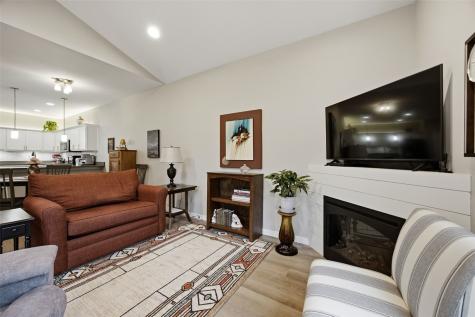 1339 Truman Court NE Cedar Rapids IA 52402