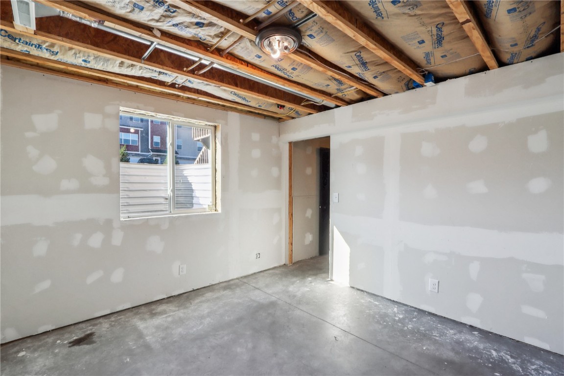 137 Woodstone Lane SW Cedar Rapids IA 52404