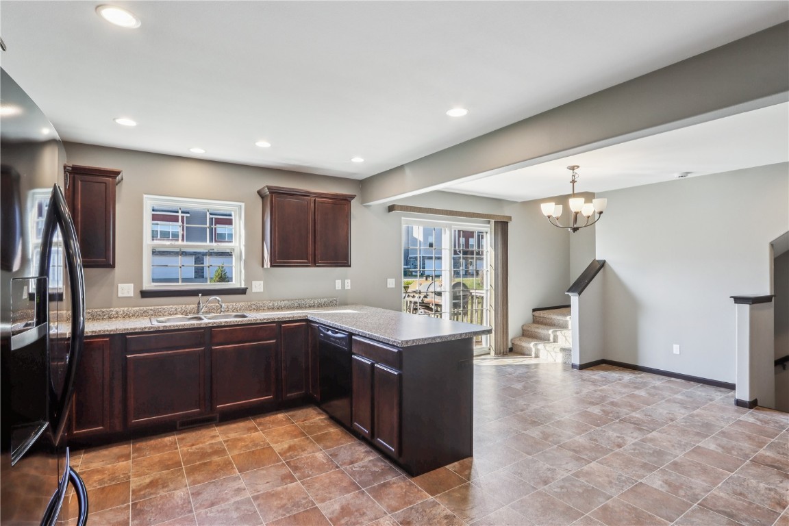 137 Woodstone Lane SW Cedar Rapids IA 52404