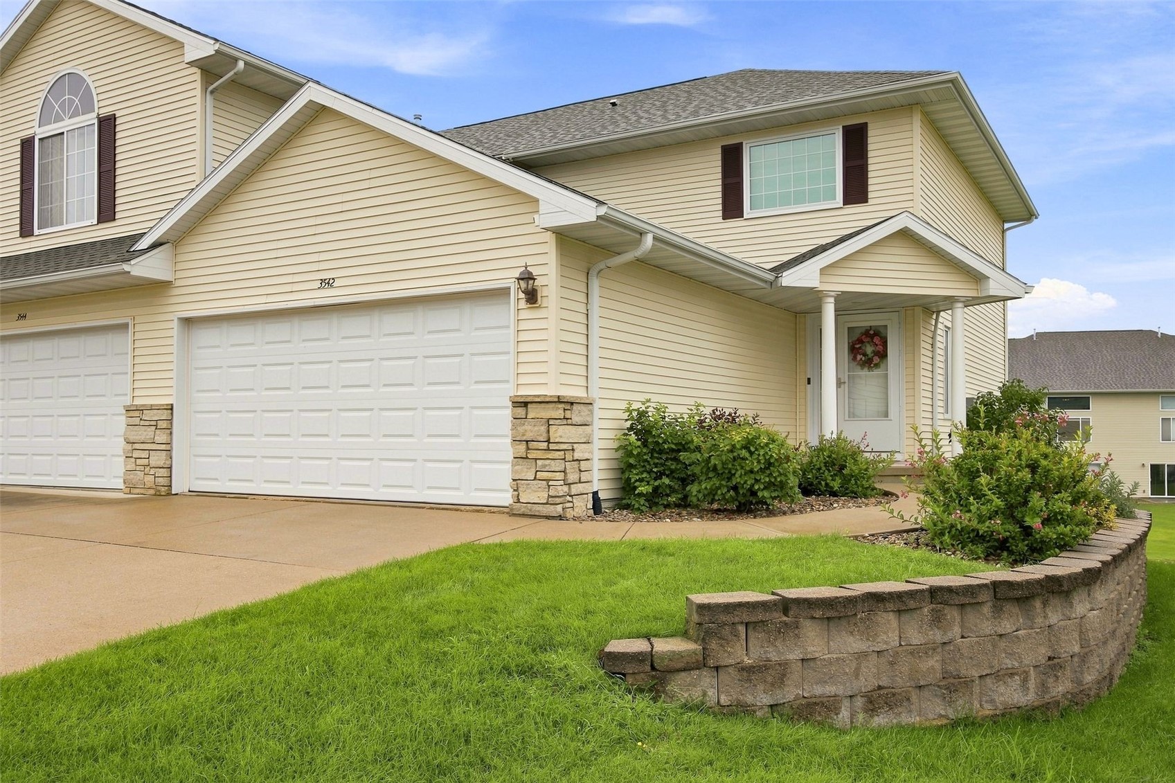 3542 Stoneview Circle Cedar Rapids IA 52404
