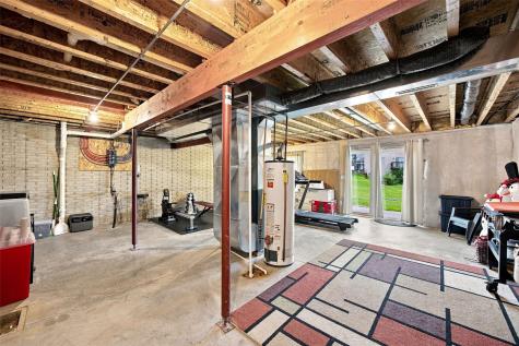 3542 Stoneview Circle Cedar Rapids IA 52404