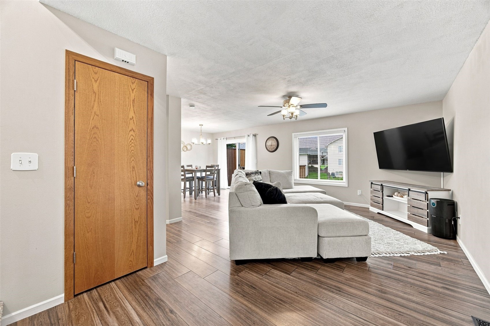 3542 Stoneview Circle Cedar Rapids IA 52404