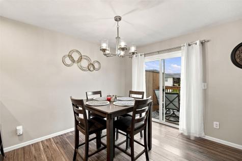 3542 Stoneview Circle Cedar Rapids IA 52404