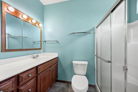 1616 Greens Way Court NE Cedar Rapids IA 52402