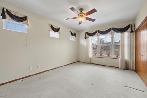 1616 Greens Way Court NE Cedar Rapids IA 52402