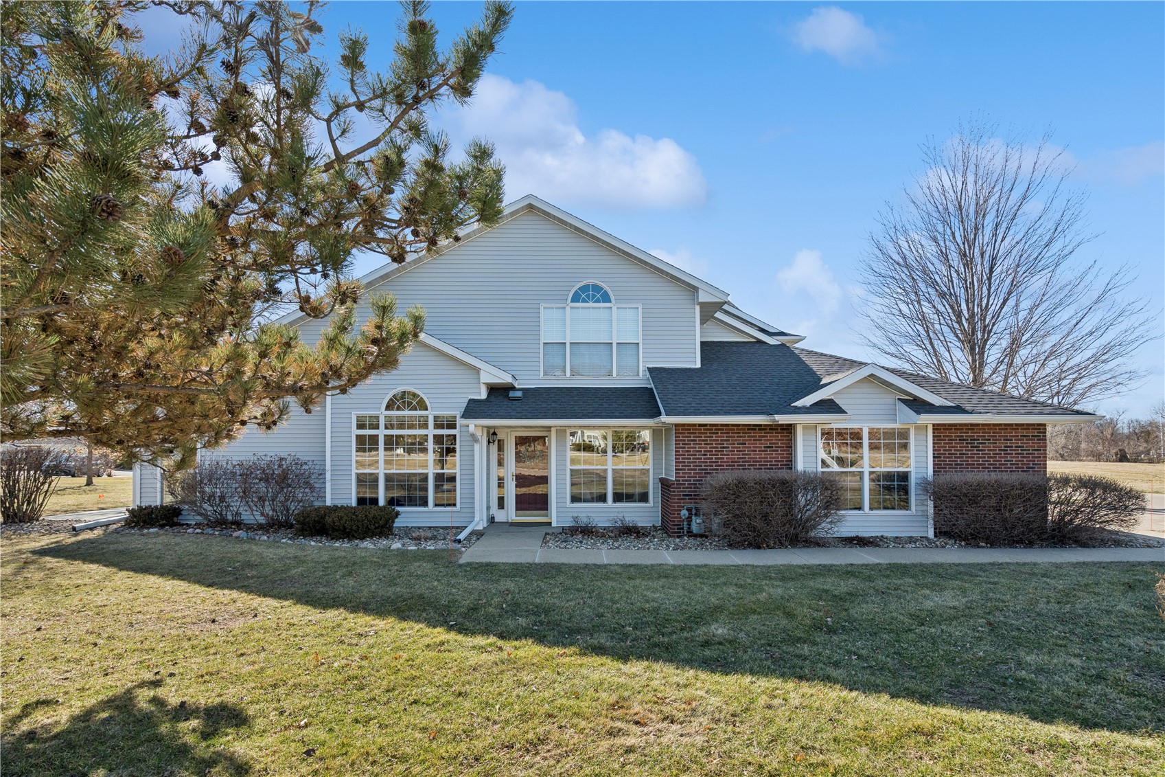 1426 Crossings Court NE Cedar Rapids IA 52402