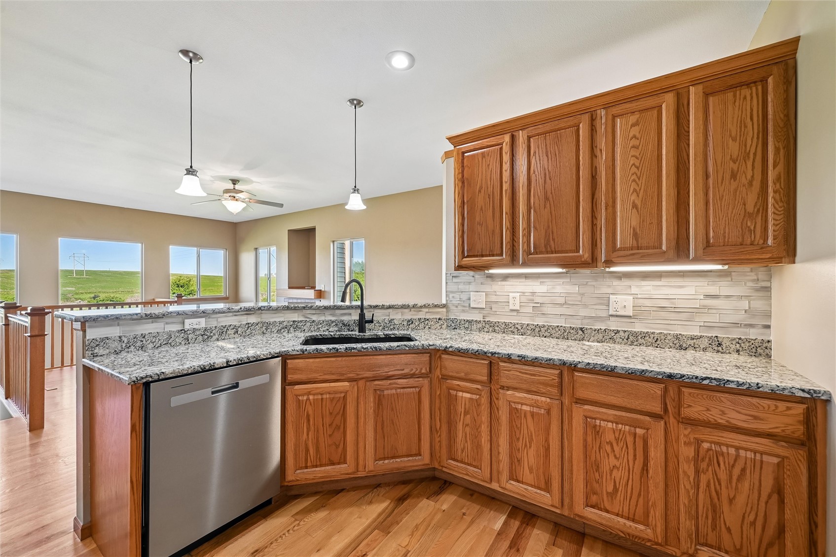 3824 Lakeview Drive SW Cedar Rapids IA 52404