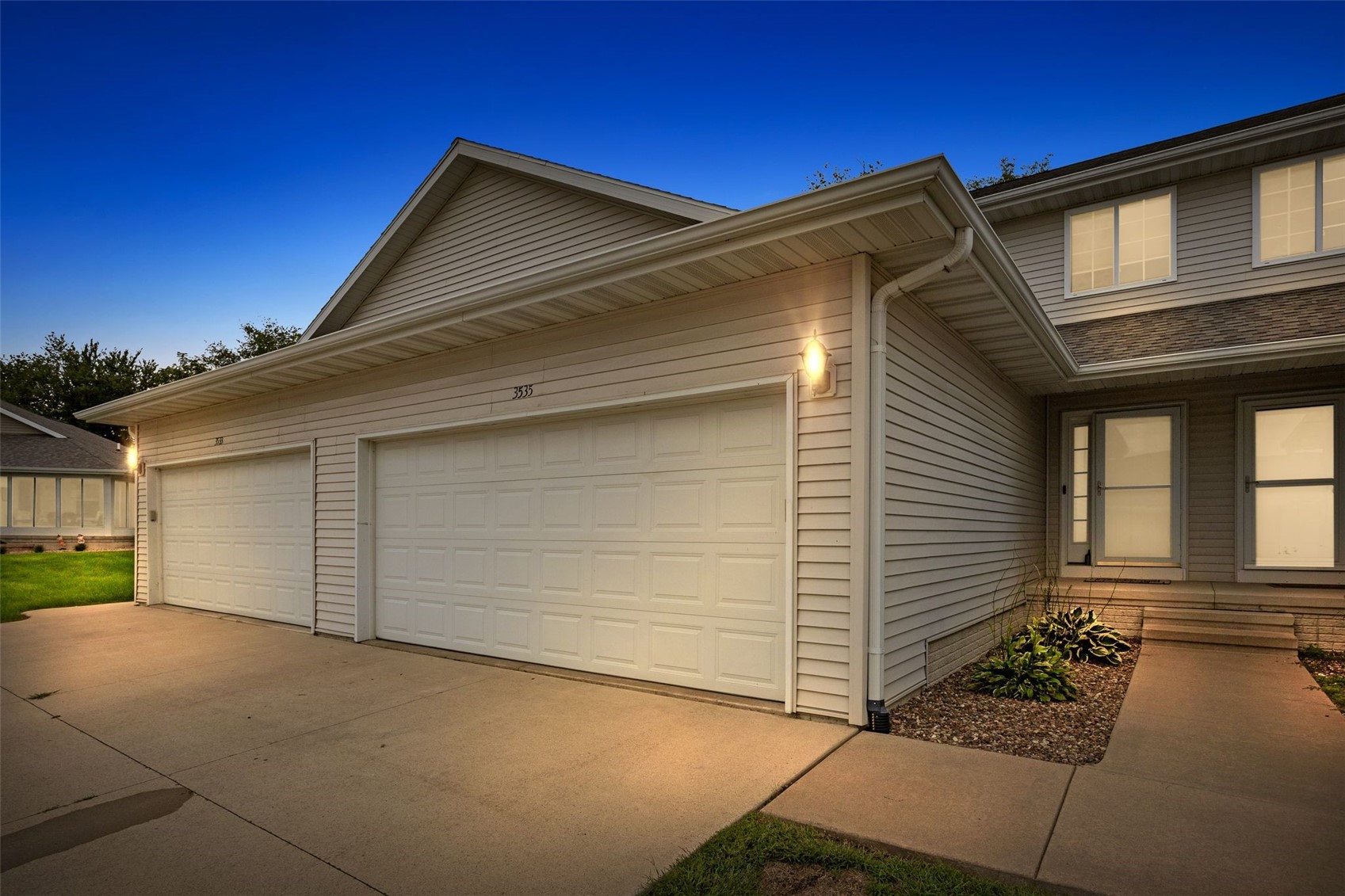Cedar Rapids IA, 3535 Stoney Point Road SW