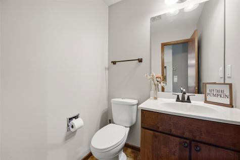 3535 Stoney Point Road SW Cedar Rapids IA 52404