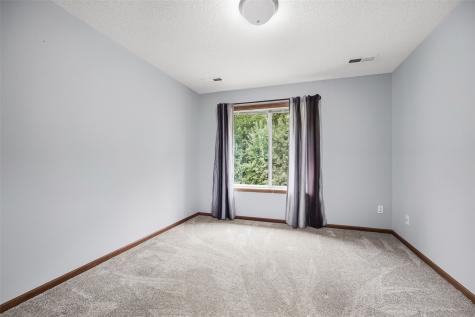3535 Stoney Point Road SW Cedar Rapids IA 52404