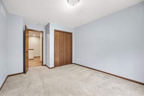 3535 Stoney Point Road SW Cedar Rapids IA 52404
