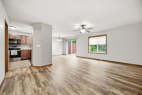 3535 Stoney Point Road SW Cedar Rapids IA 52404