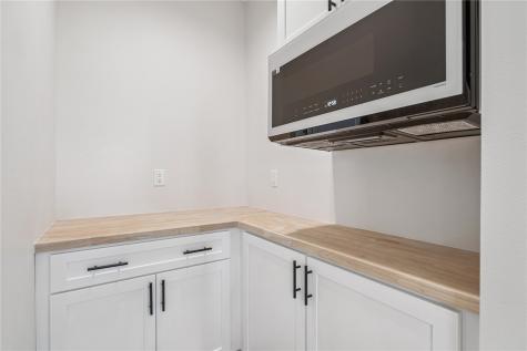 6940 Hackberry Loop Cedar Rapids IA 52403