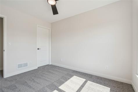 6940 Hackberry Loop Cedar Rapids IA 52403